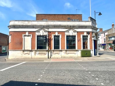 /international/gb/holbeach-england-310108284628/