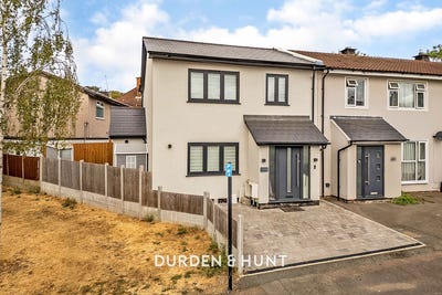 /international/gb/chigwell-england-310120431619/