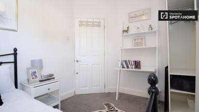/international/gb/london-england-310106965530/