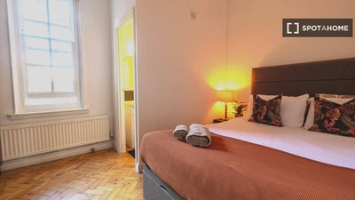 /international/gb/london-england-310101877007/