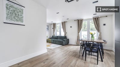/international/gb/london-england-310108562655/