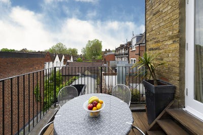 /international/gb/park-walk-london-london-england-310107443711/