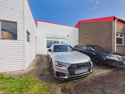 /international/gb/office-space-2-parade-spur-north-moray-scotland-310108509564/