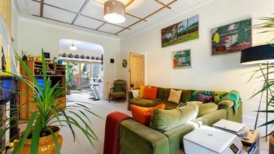 /international/gb/london-england-310106831787/