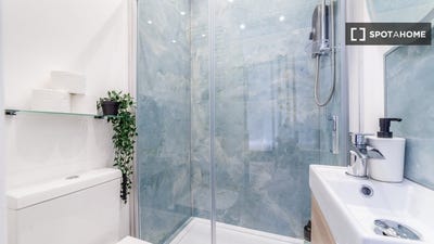 /international/gb/london-england-310108562568/