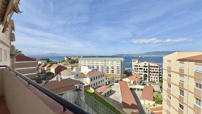/international/gi/stunning-3-bedroom-apartment-in-south-district-gibraltar-south-district-south-district-ws-310108089300/