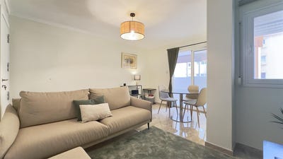 /international/gi/stunning-2-bedroom-apartment-in-harbour-views-gibraltar-harbour-views-harbour-views-310104832742/