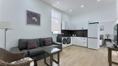 /international/gi/lovely-2-bedroom-apartment-in-south-district-gibraltar-south-district-south-district-ws-310106360303/