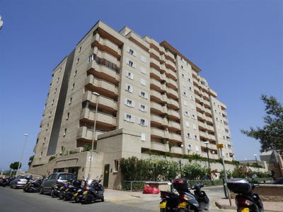 /international/gi/beautiful-2-bedroom-apartment-in-westview-park-gibraltar-westview-park-westview-park-310104833672/