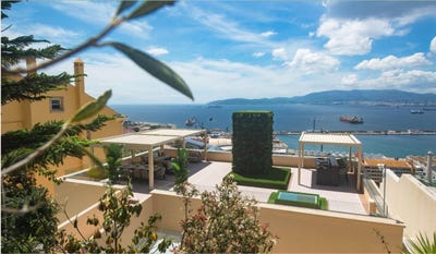/international/gi/stunning-4-bedroom-house-in-south-district-gibraltar-south-district-south-district-ws-310104834928/