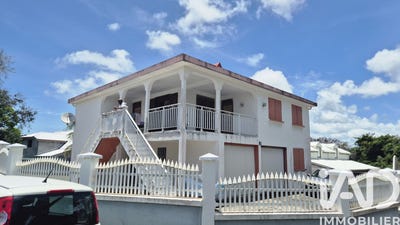 /international/gp/le-gosier-pointe-a-pitre-310108421145/