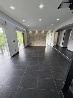 /international/gp/le-gosier-pointe-a-pitre-310103371073/