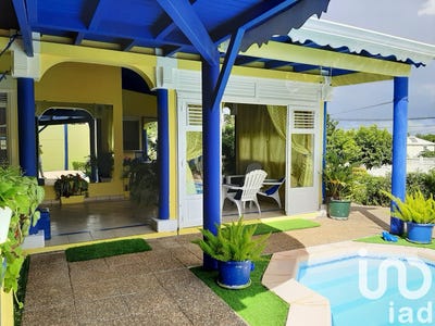 /international/gp/baie-mahault-basse-terre-310100291318/?lang=zh-cn