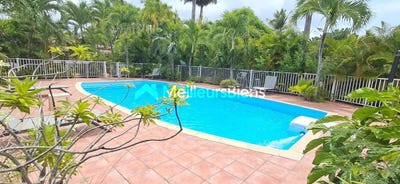 /international/gp/saint-francois-pointe-a-pitre-310109150449/
