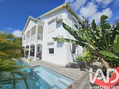 /international/gp/sainte-anne-pointe-a-pitre-310105910720/