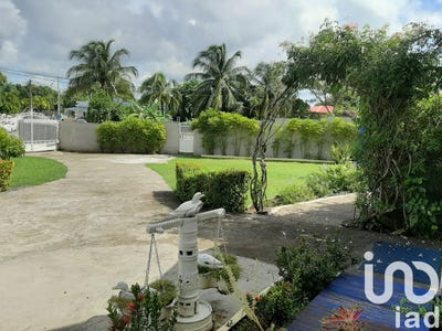 /international/gp/baie-mahault-basse-terre-310100789446/?lang=de