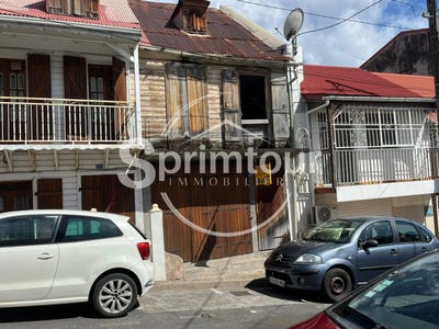 /international/gp/basse-terre-basse-terre-310108376624/