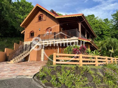 /international/gp/vieux-fort-pointe-a-pitre-310100937146/