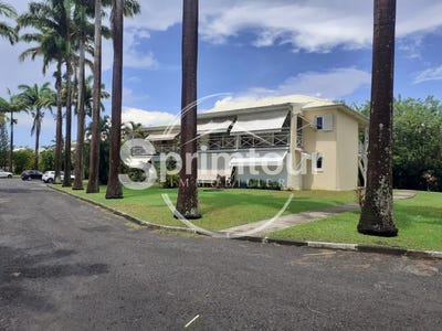 /international/gp/petit-bourg-basse-terre-310105031804/