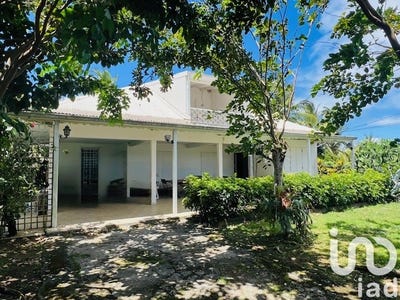 /international/gp/goyave-basse-terre-310108049013/