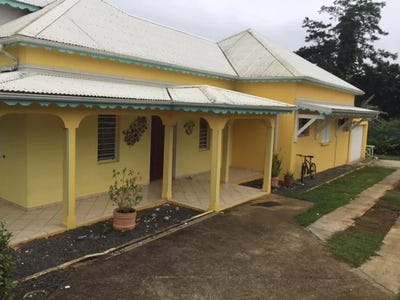 /international/gp/petit-bourg-basse-terre-310101044895/?lang=de