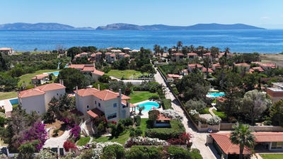/international/gr/plepi-peloponnese-western-greece-and-ionian-310108596260/