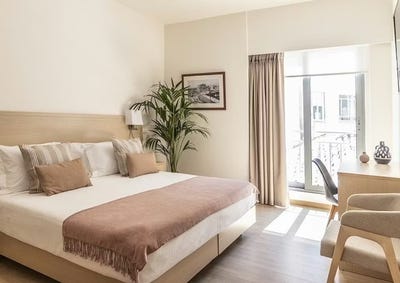/international/gr/kapodistriou-piraeus-attica-region-310093844642/