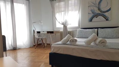 /international/gr/katsantoni-athens-attica-310108968457/