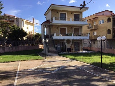 /international/gr/vranas-attica-310119978329/