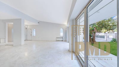 /international/gr/voula-attica-310108482035/