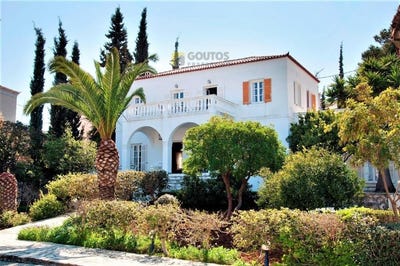 /international/gr/kouzounos-attica-120095995591/