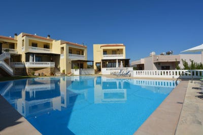 /international/gr/maleme-crete-310107499058/