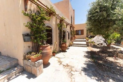 /international/gr/vrachasi-crete-310109246245/