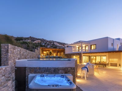 /international/gr/mikonos-mikonos-aegean-310100646108/
