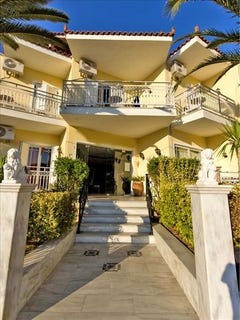 /international/gr/laganas-peloponnese-western-greece-and-ionian-310103788174/