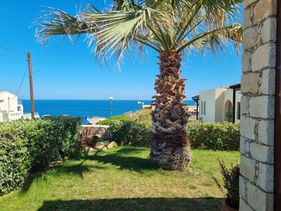 /international/gr/roumeli-crete-310105104285/