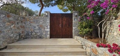 /international/gr/chersonisos-attica-310104808245/