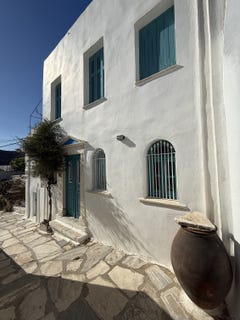 /international/gr/aegean-islands-pyrgos-tinos-tinos-aegean-310106460745/
