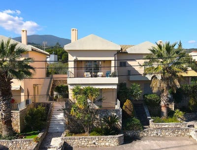 /international/gr/petalidi-peloponnese-western-greece-and-ionian-310106189022/