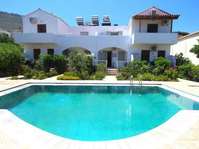 /international/gr/kokkino-chorio-crete-310108677357/