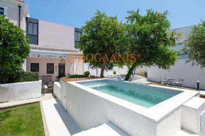 /international/gr/agiou-nikolaou-17-19-rodos-851-00-greece-rhodes-aegean-310108133153/