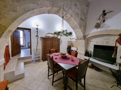 /international/gr/adele-crete-310104249833/