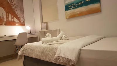 /international/gr/faidriadon-athens-attica-310093835636/