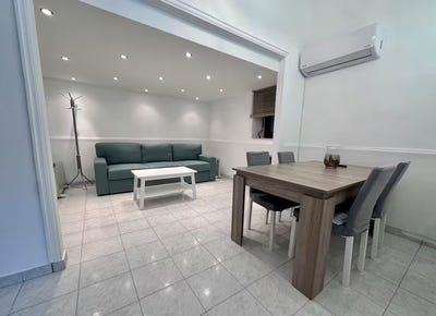 /international/gr/navarchou-votsi-pireas-attica-310096791556/
