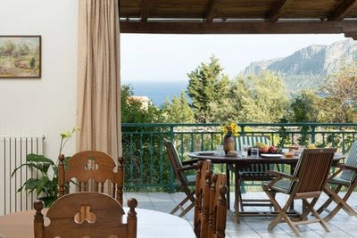 /international/gr/monemvasia-peloponnese-western-greece-and-ionian-310103792003/