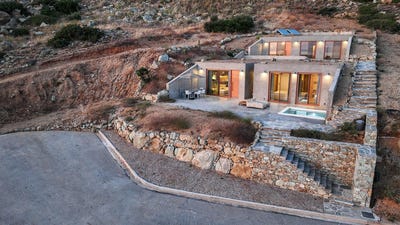 /international/gr/karistos-thessaly-and-central-greece-310101176172/