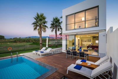/international/gr/maleme-crete-310105790244/