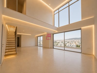 /international/gr/palaio-faliro-attica-310108137980/