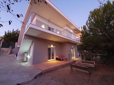 /international/gr/amarinthos-evia-310103786585/