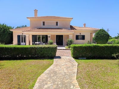 /international/gr/travliata-peloponnese-western-greece-and-ionian-310097034427/?lang=de